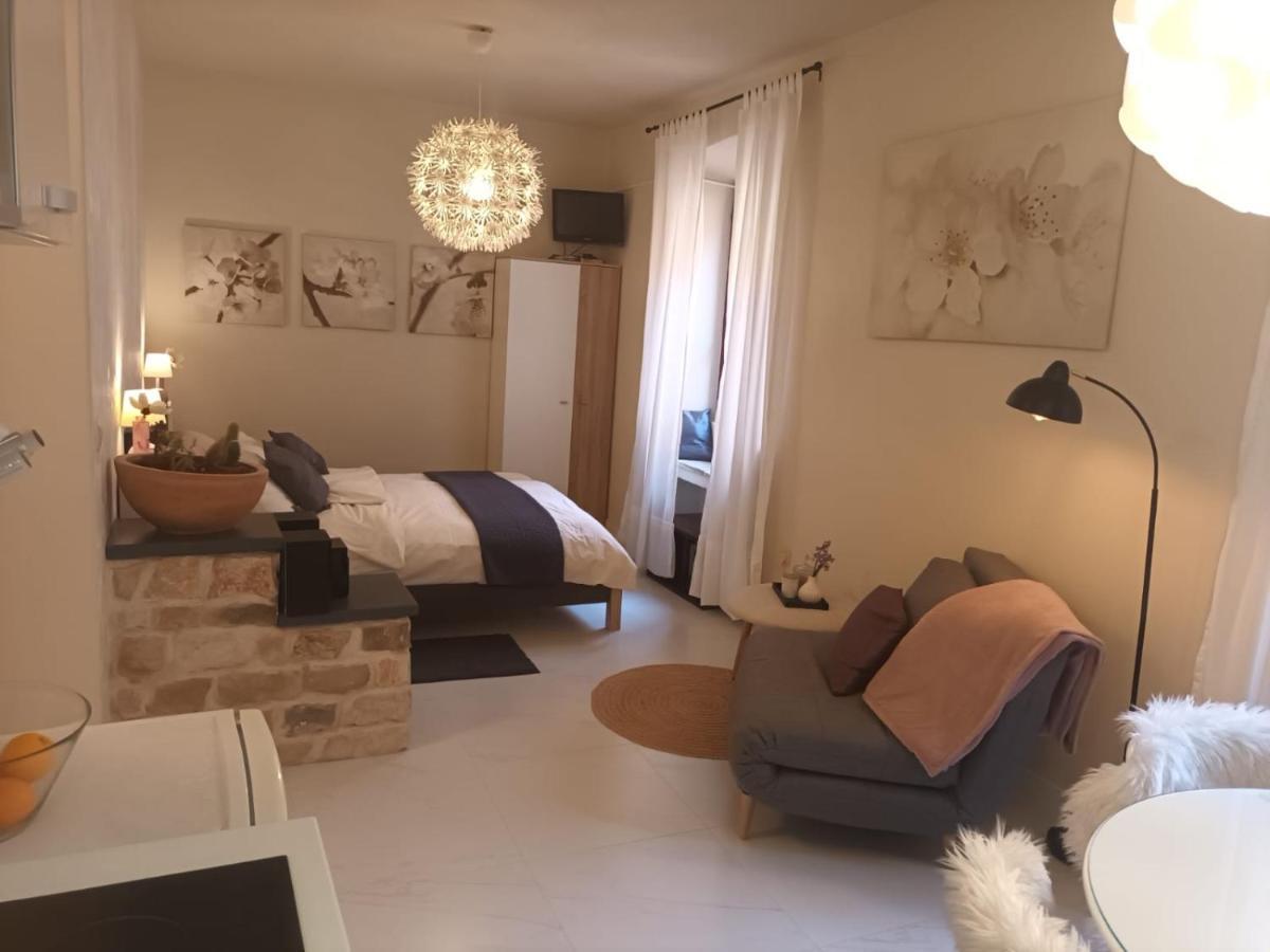 Leut Apartment Korčula Buitenkant foto